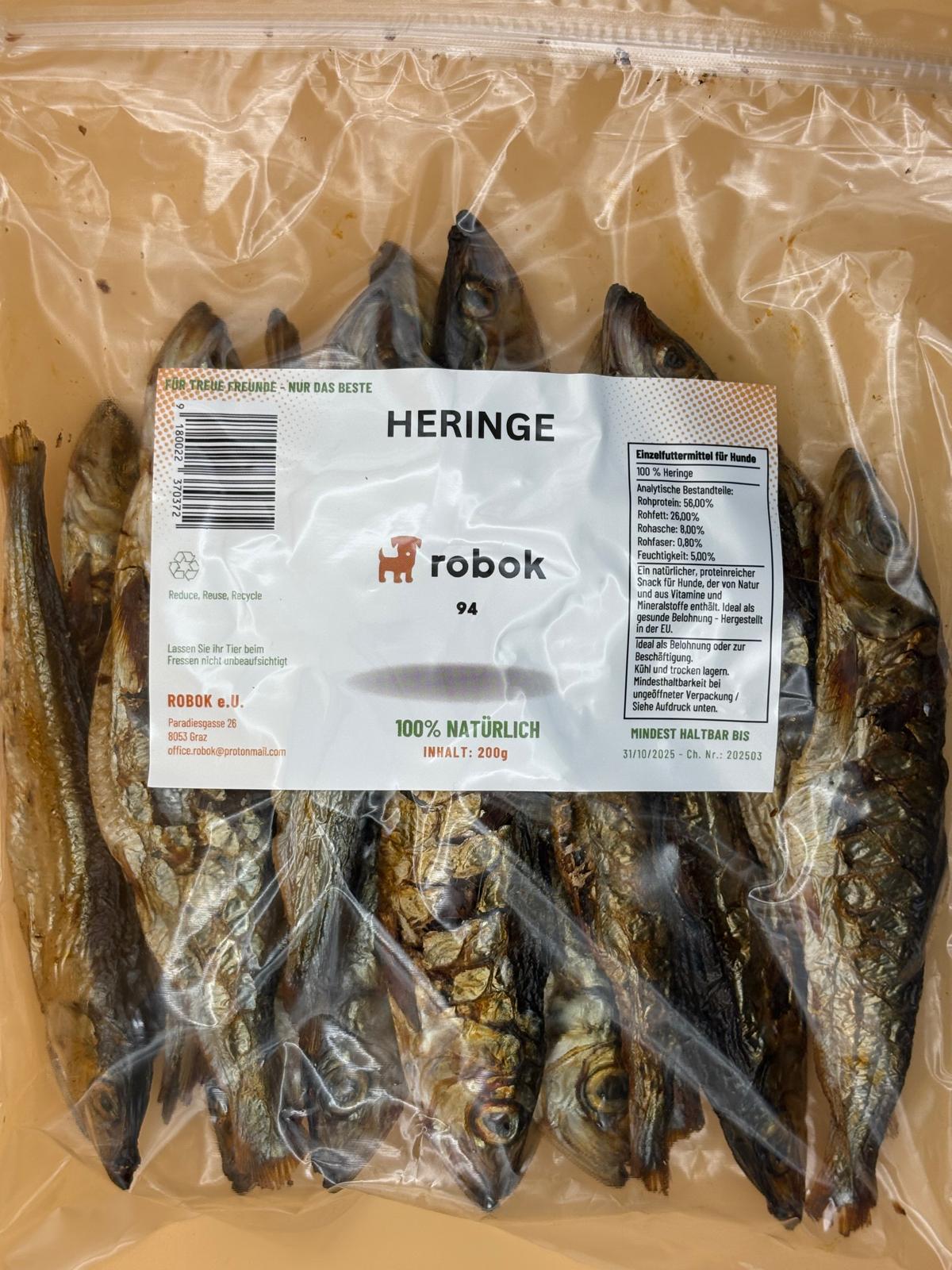 Heringe luftgetrocknet von ROBOK – Hundesnack aus Hering – Nahaufnahme