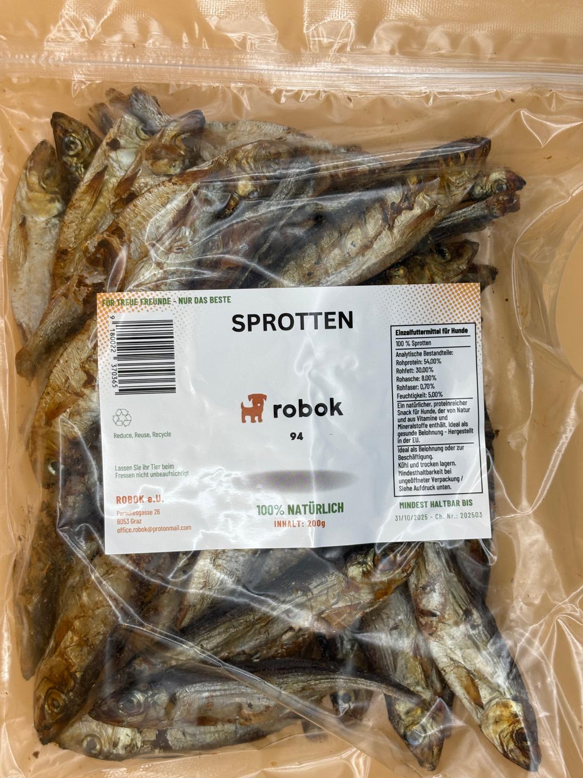 Sprotten luftgetrocknet von ROBOK – Hundesnack aus Sprotten – Nahaufnahme
